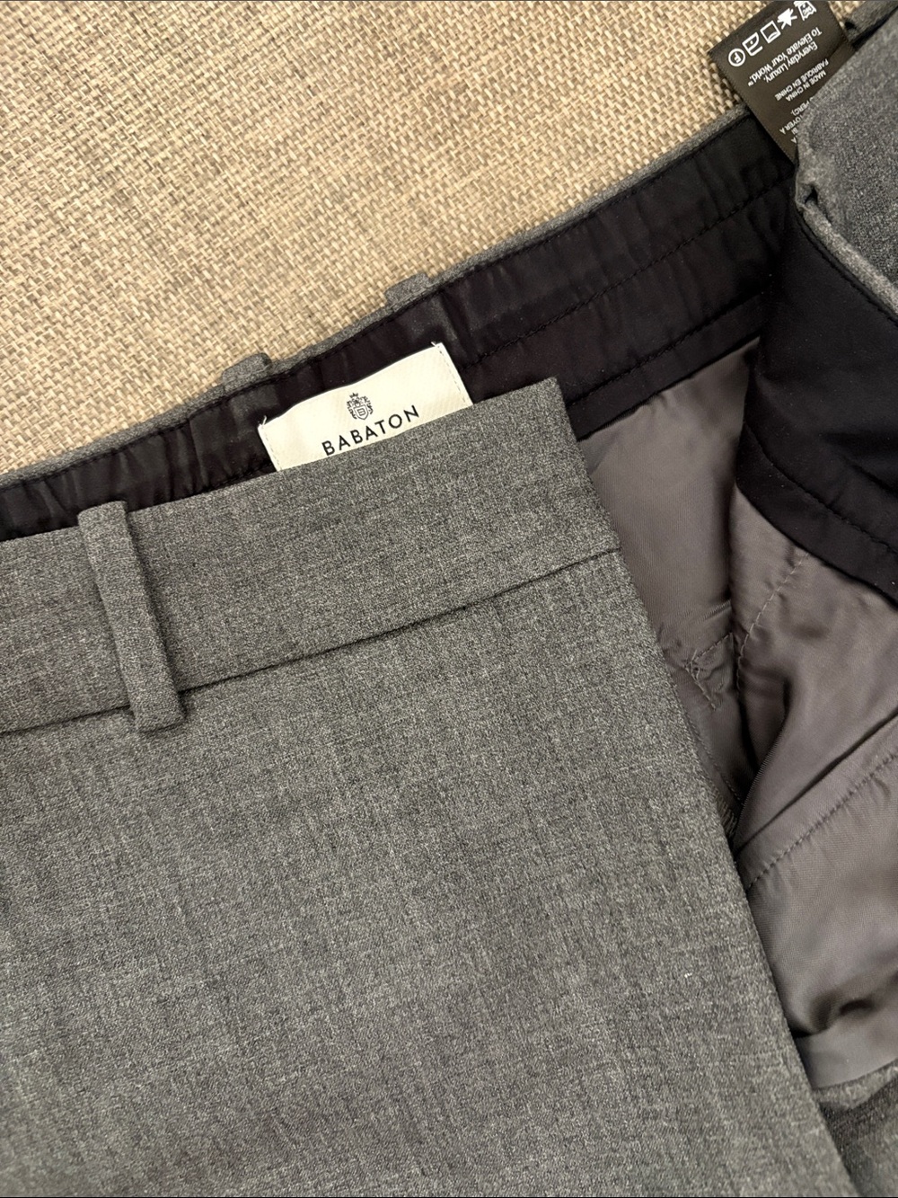 Babaton Agency Pant Heather Charcoal Size 8, short in length